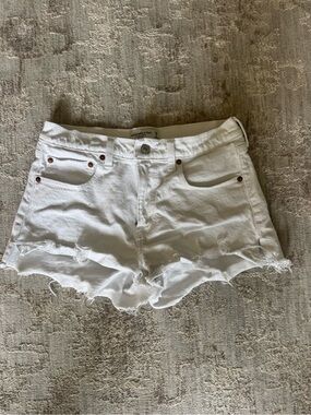 Abercrombie & Fitch White Distressed Denim Cutoff Shorts